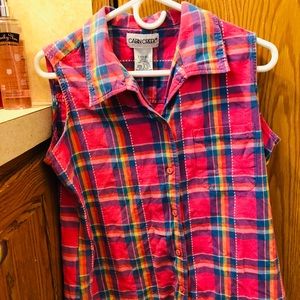 Button down sleeveless top